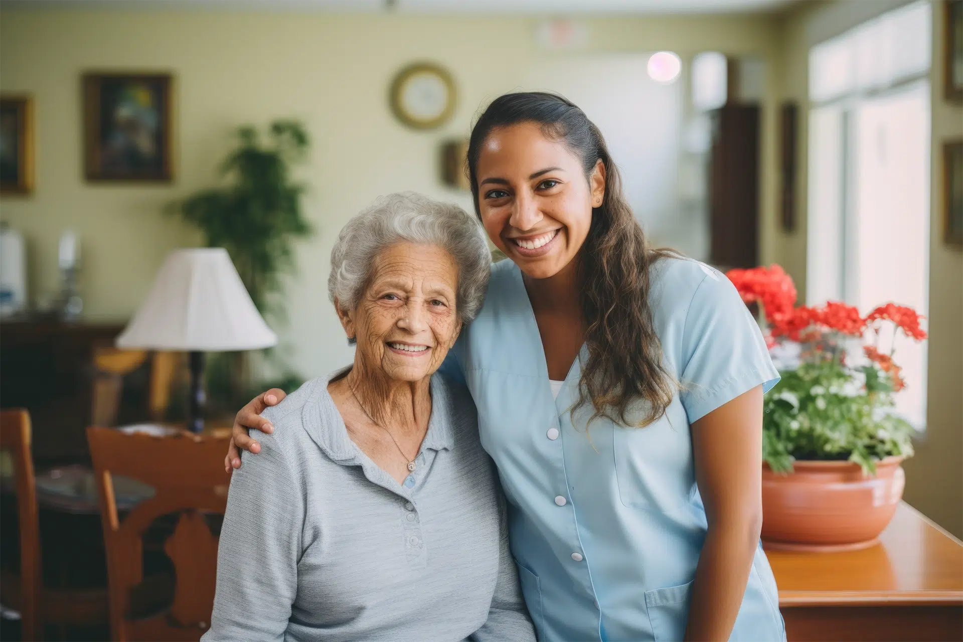 Senior woman receiving supportive home care from a friendly caregiver in Texas.
